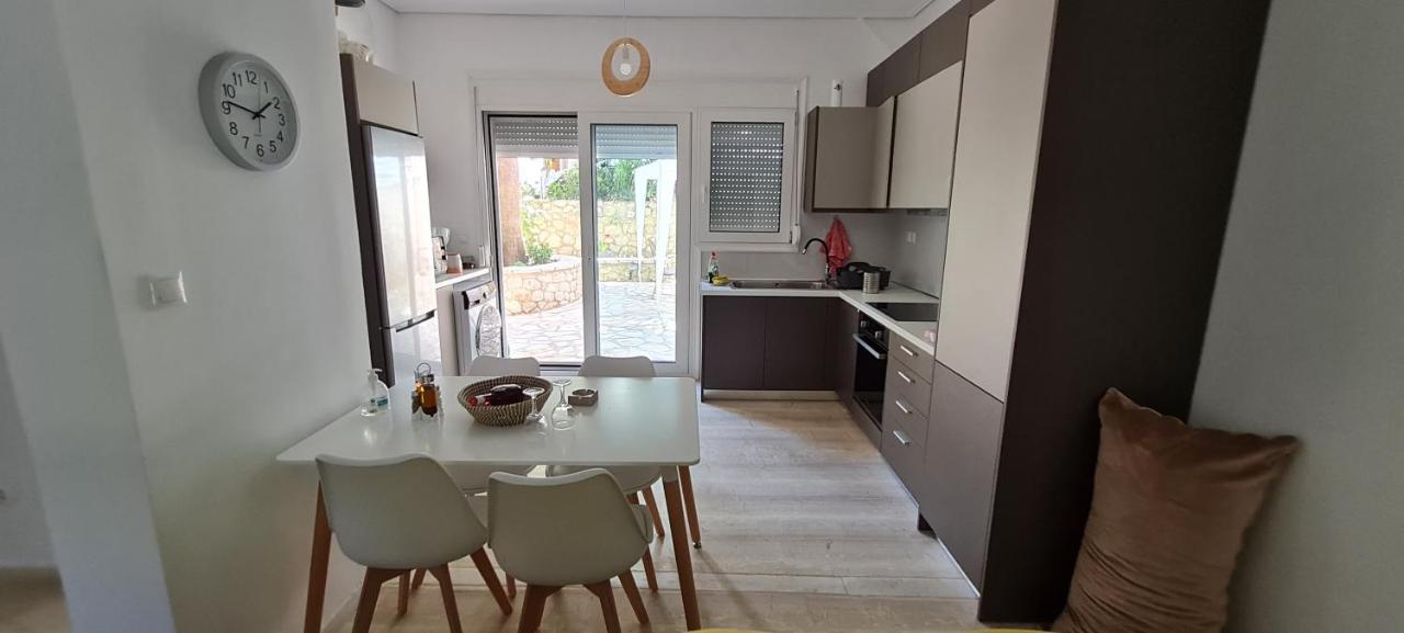 Gerys House Daire Nikiana Dış mekan fotoğraf